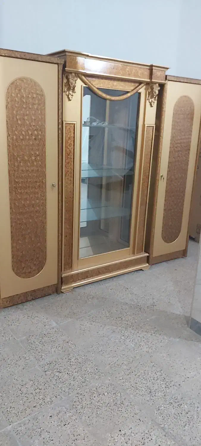 بوفه|بوفه، ویترین، کنسول|قیامدشت - خاورشهر, |دیوار