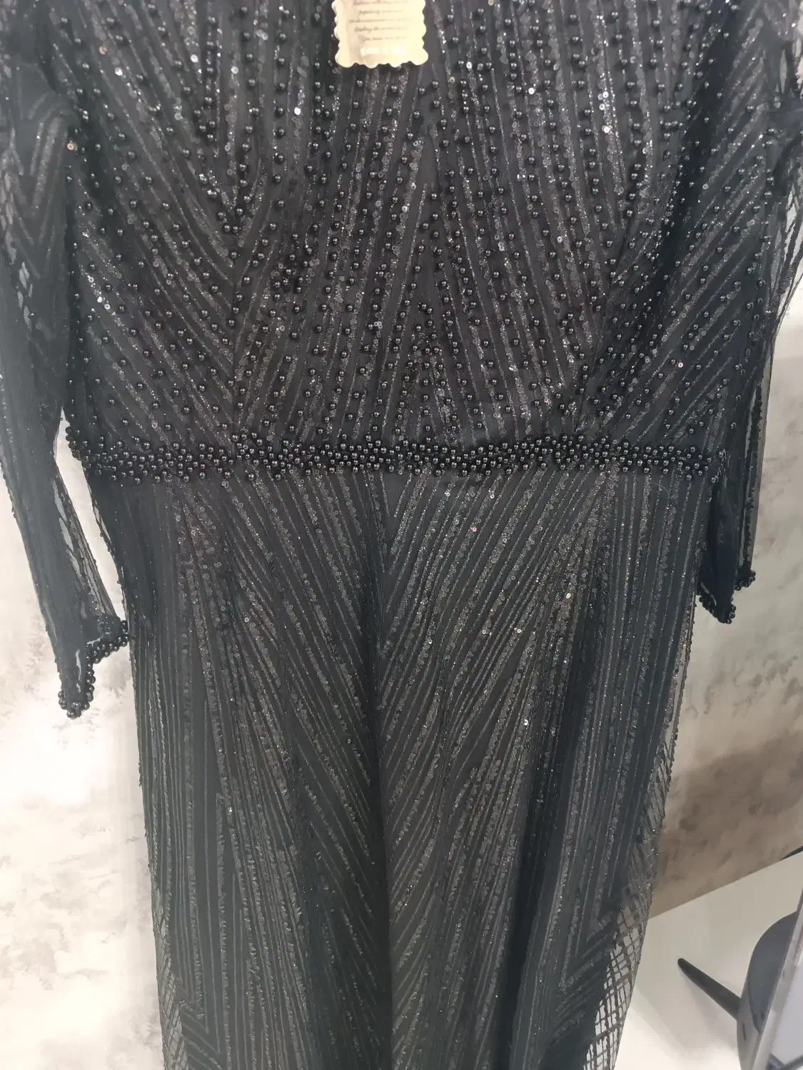 لباس مجلسی|لباس|پرند, فاز ۵|دیوار