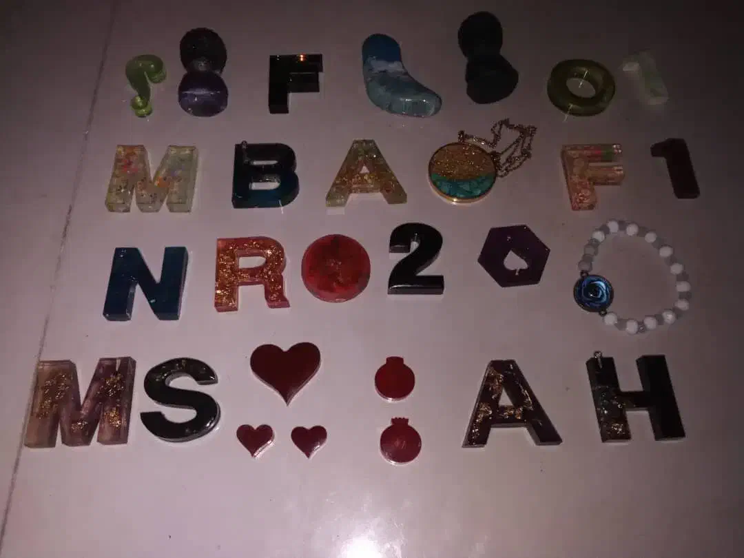 فروش ویژه حروف و جا کلیدی رزینی|صنایع دستی و سایر لوازم تزئینی|گرگان, |دیوار