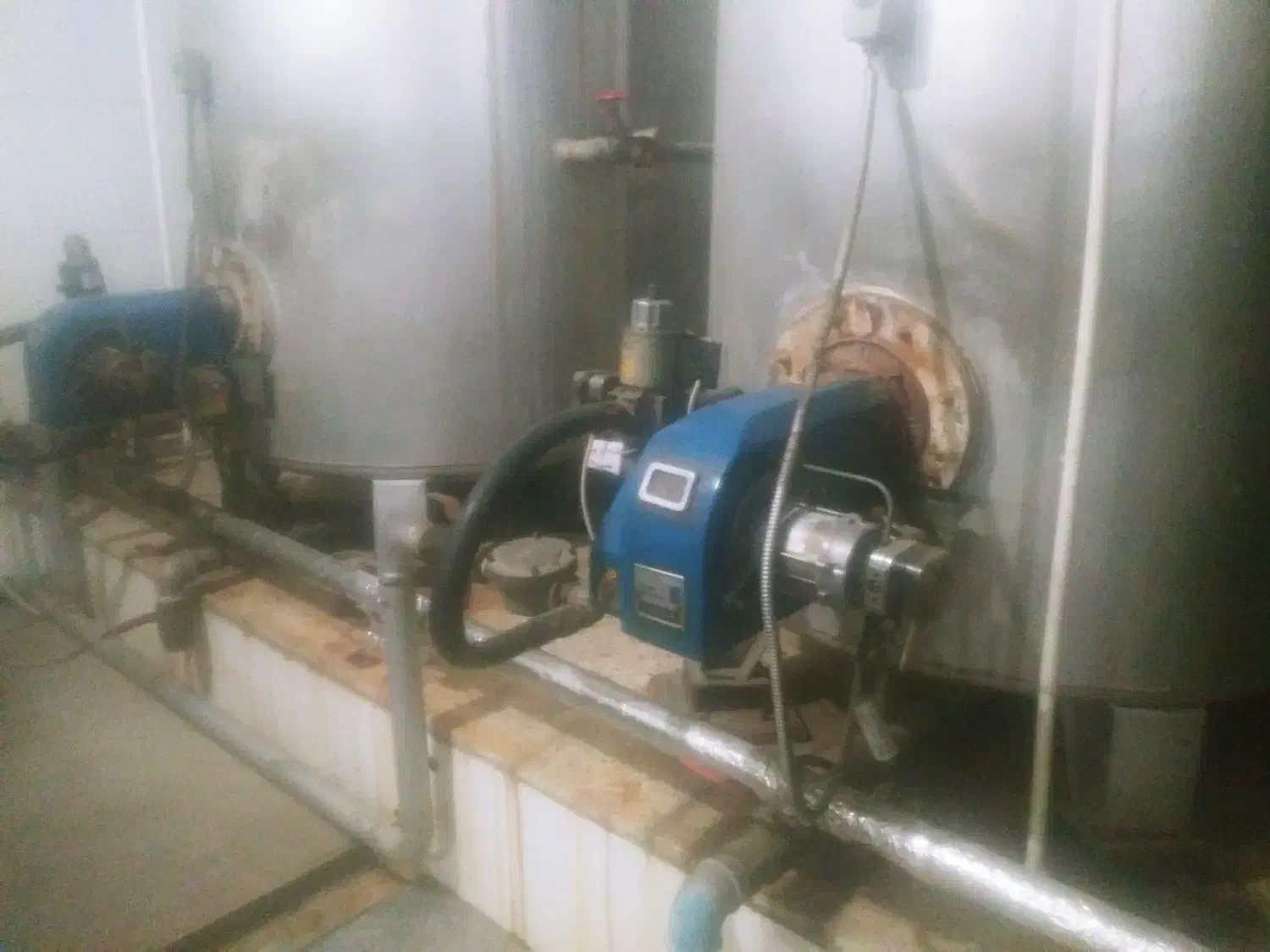 موتورخانه مشعل رادیاتور رگلاتور شیربرقی هیترگازی|خدمات پیشه و مهارت|میاندوآب, |دیوار