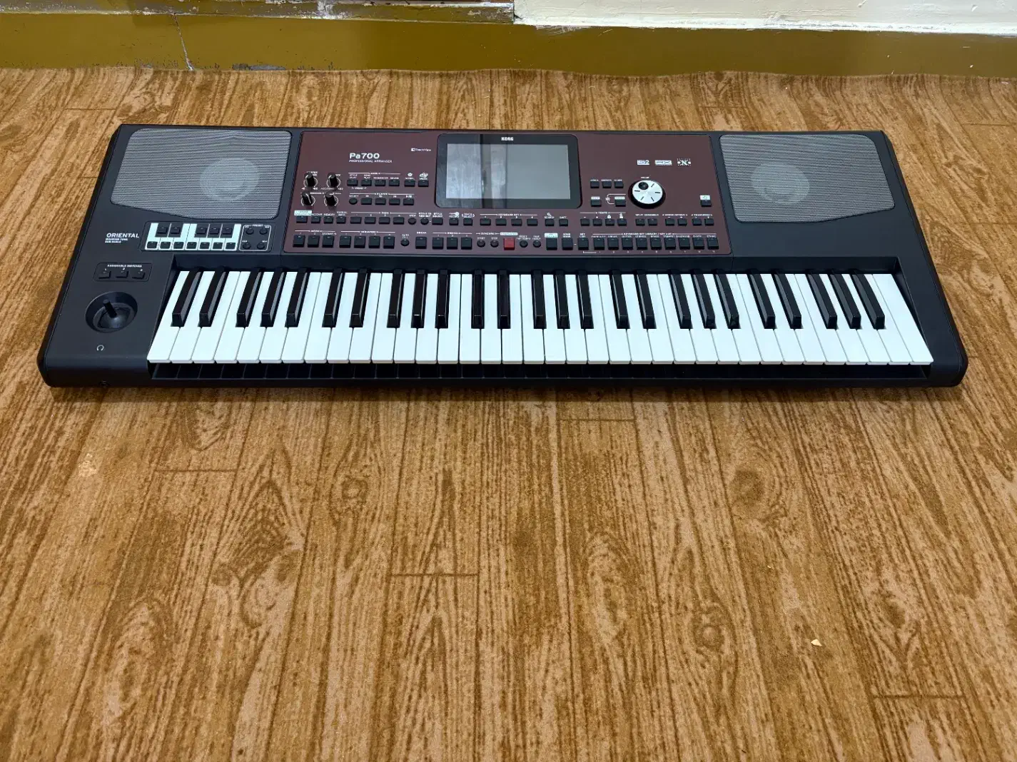 korg Pa700 Oriental (HDMI)|پیانو، کیبورد، آکاردئون|شیراز, حومه شیراز|دیوار