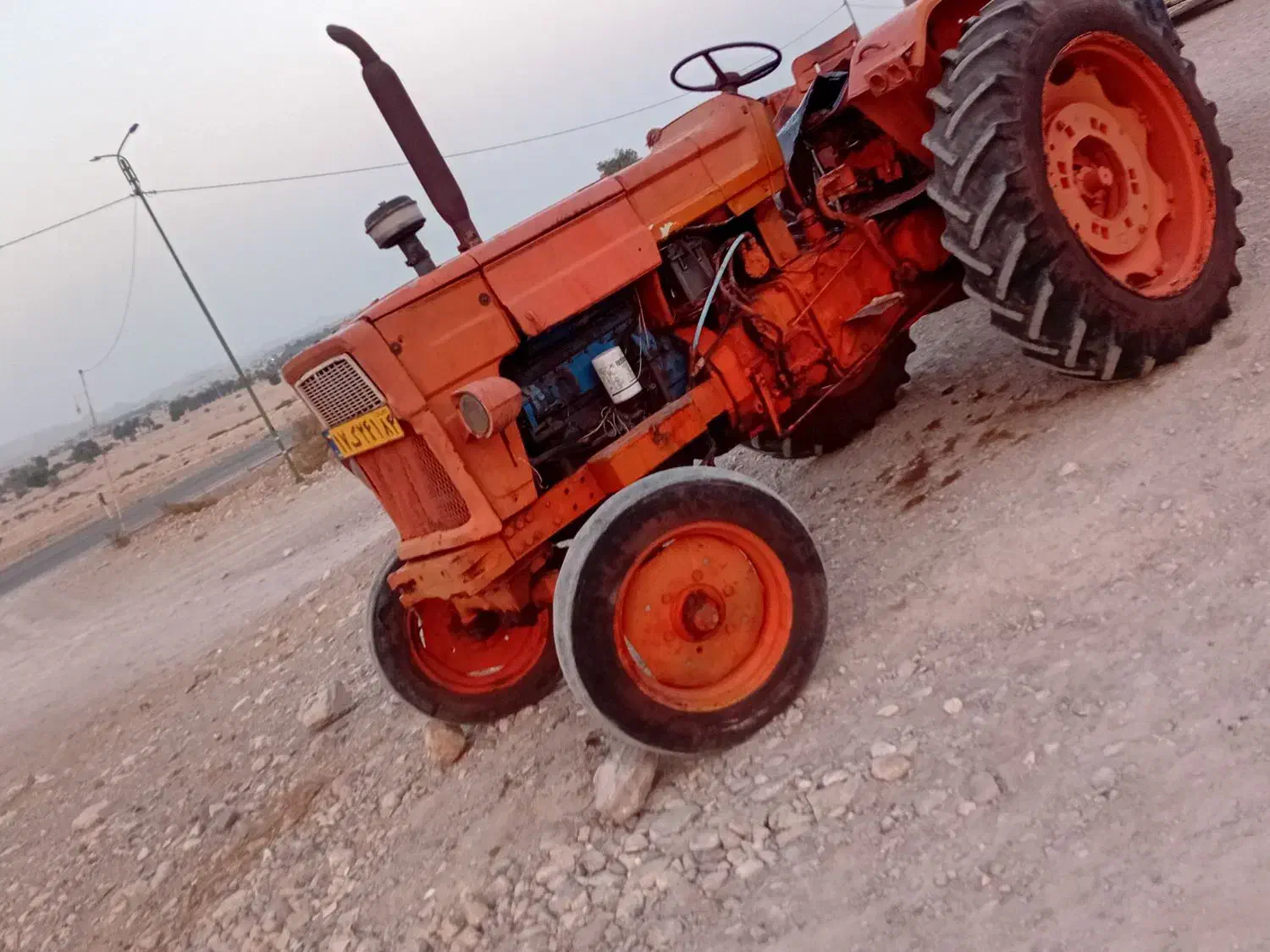 تراکتور مدل ۶۵ سالم|ماشین‌آلات صنعتی|فین, |دیوار