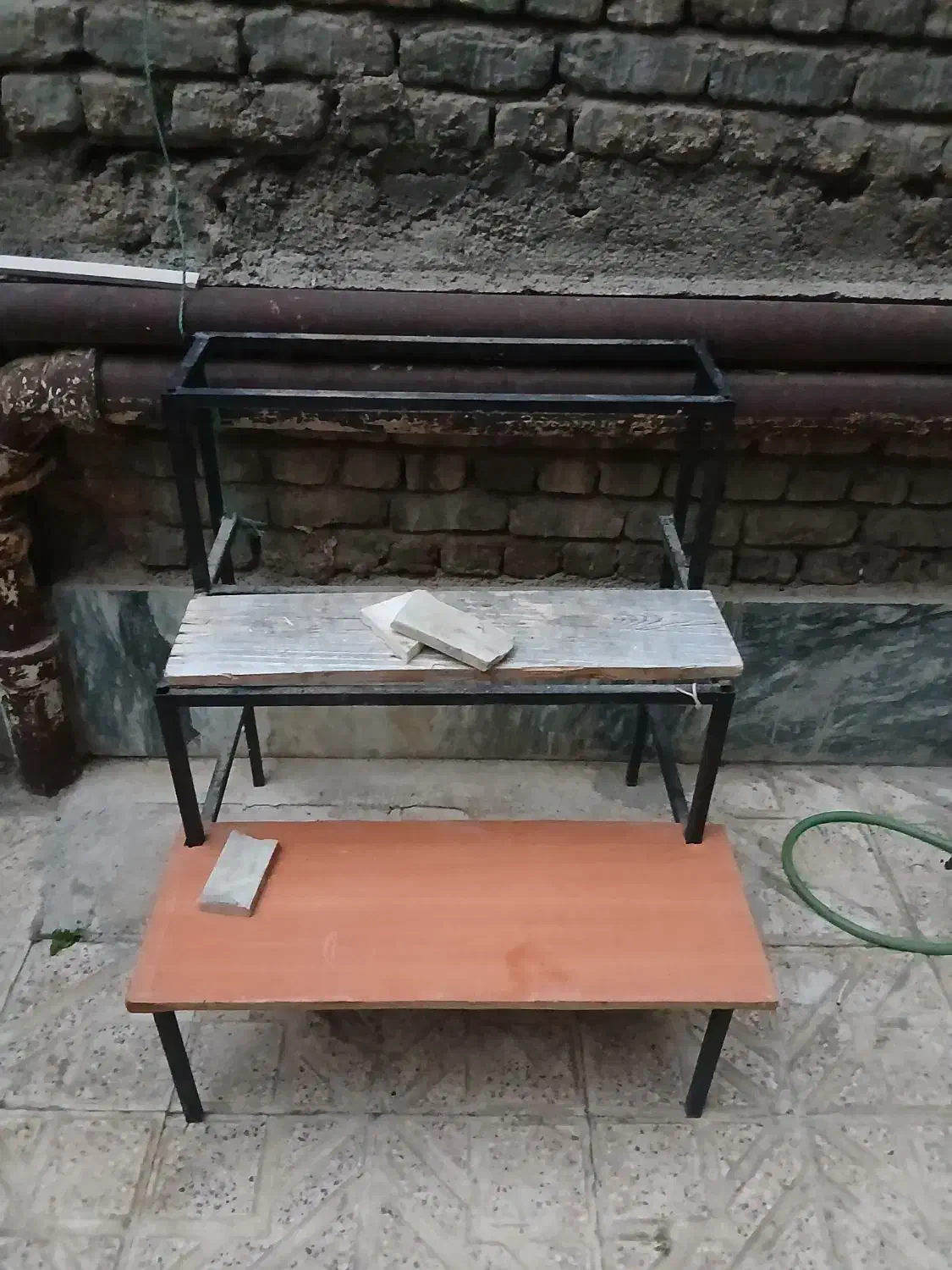 اهن سه طبقه|کتابخانه، شلف، قفسههای دیواری|الشتر, |دیوار