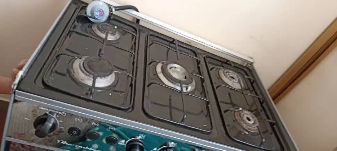 گاز ۵ شعله‌جهان‌ افروز طرح فر در حد نو|اجاق گاز و لوازم برقی پخت‌وپز|چابهار, |دیوار