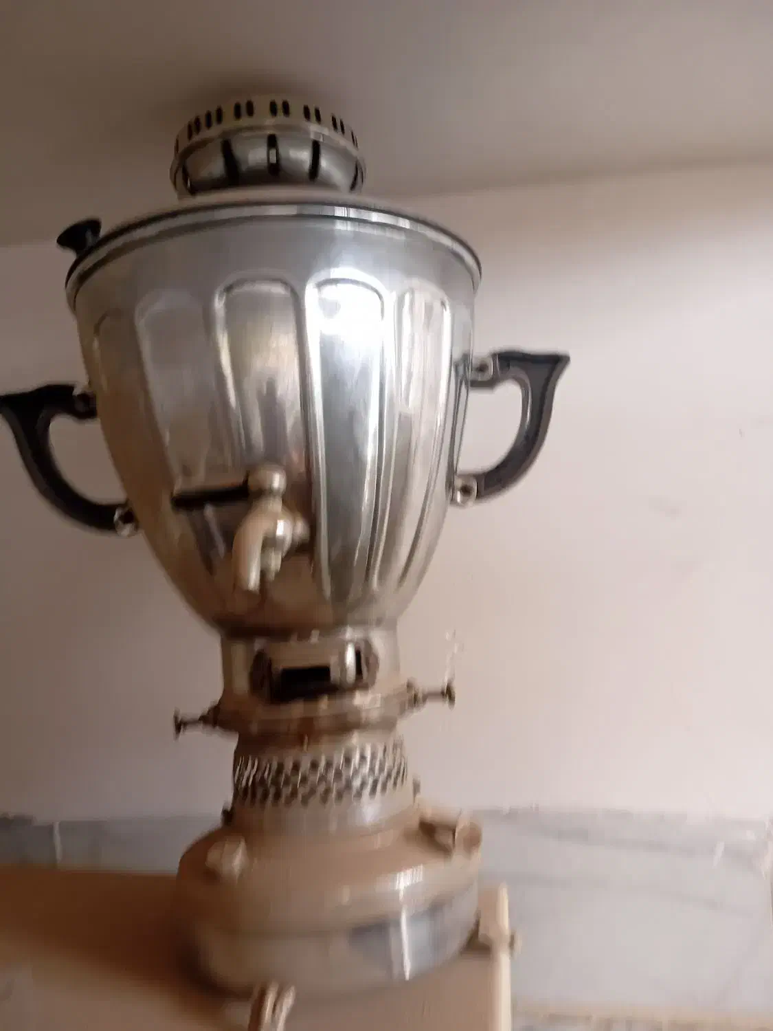 سماورنفتی|سماور، چای‌ساز، قهوه‌ساز|چهارباغ, |دیوار