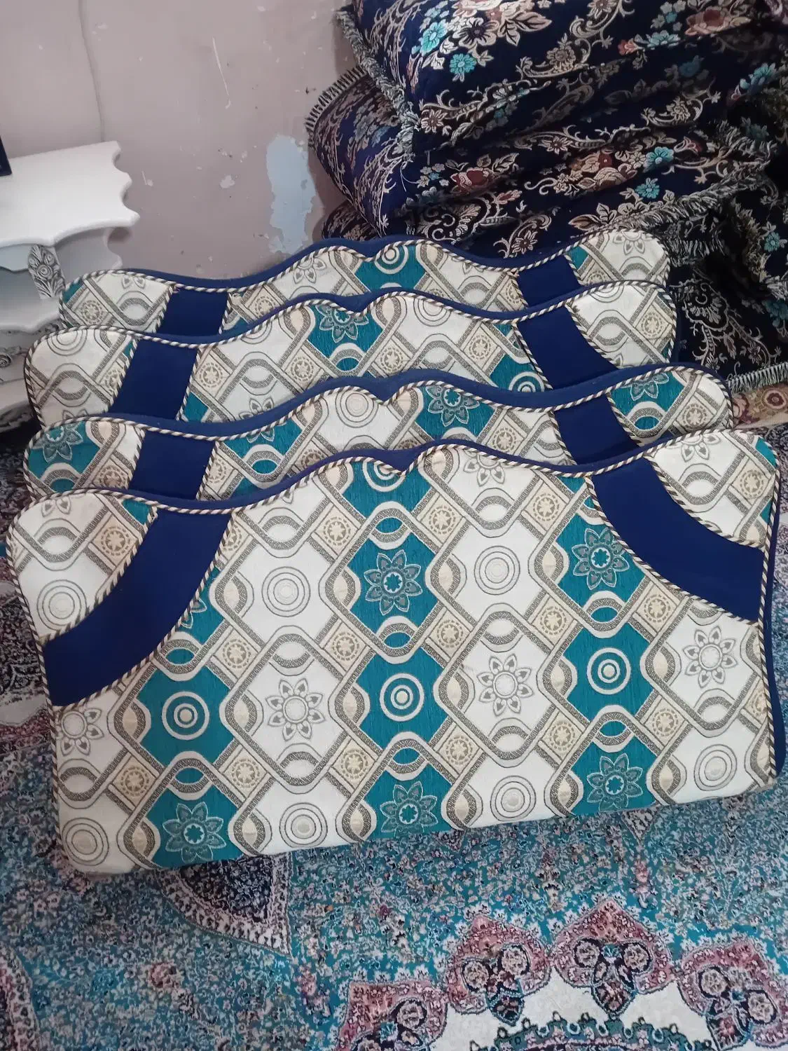 پشتی طرح مبلی|پشتی|عنبرآباد, |دیوار