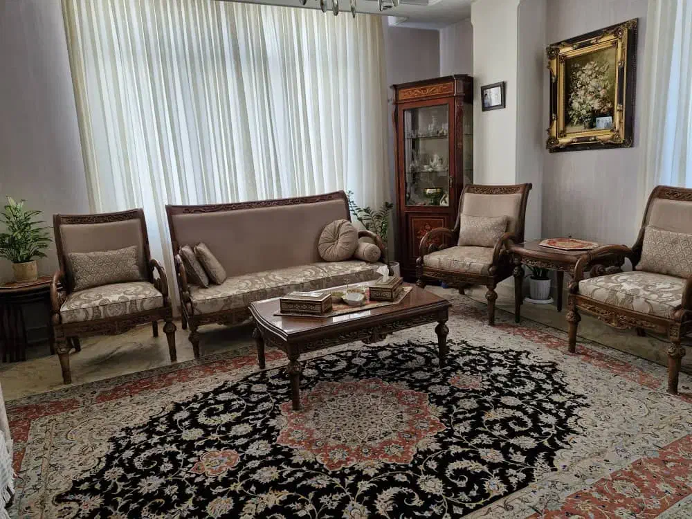 مبلمان کلاسیک ۷ نفره با میز ناهارخوری ۶ نفره|مبلمان خانگی و میز عسلی|تهران, امیر بهادر|دیوار