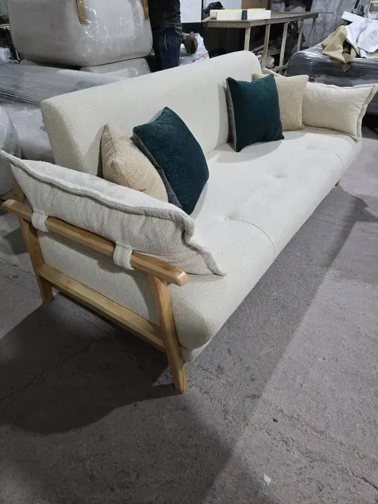 نیازمند نجار مبل راحتی|استخدام صنعتی، فنی، مهندسی|چهاردانگه (تهران), |دیوار