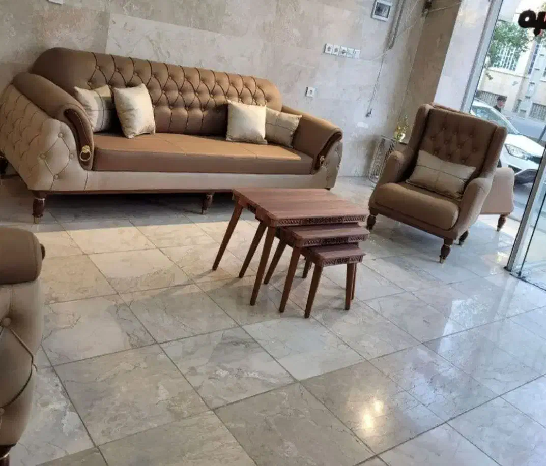 Jgvg مبلمان 8+نفره نقلی بسیارشیک باقیمت باورنکردنی|مبلمان خانگی و میز عسلی|اصفهان, باغ زرشک|دیوار