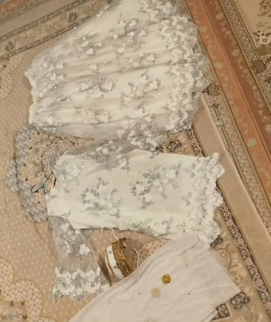 فروش لباس محلی قیمت توافقی|لباس|صدرا-فارس, فاز ۲|دیوار