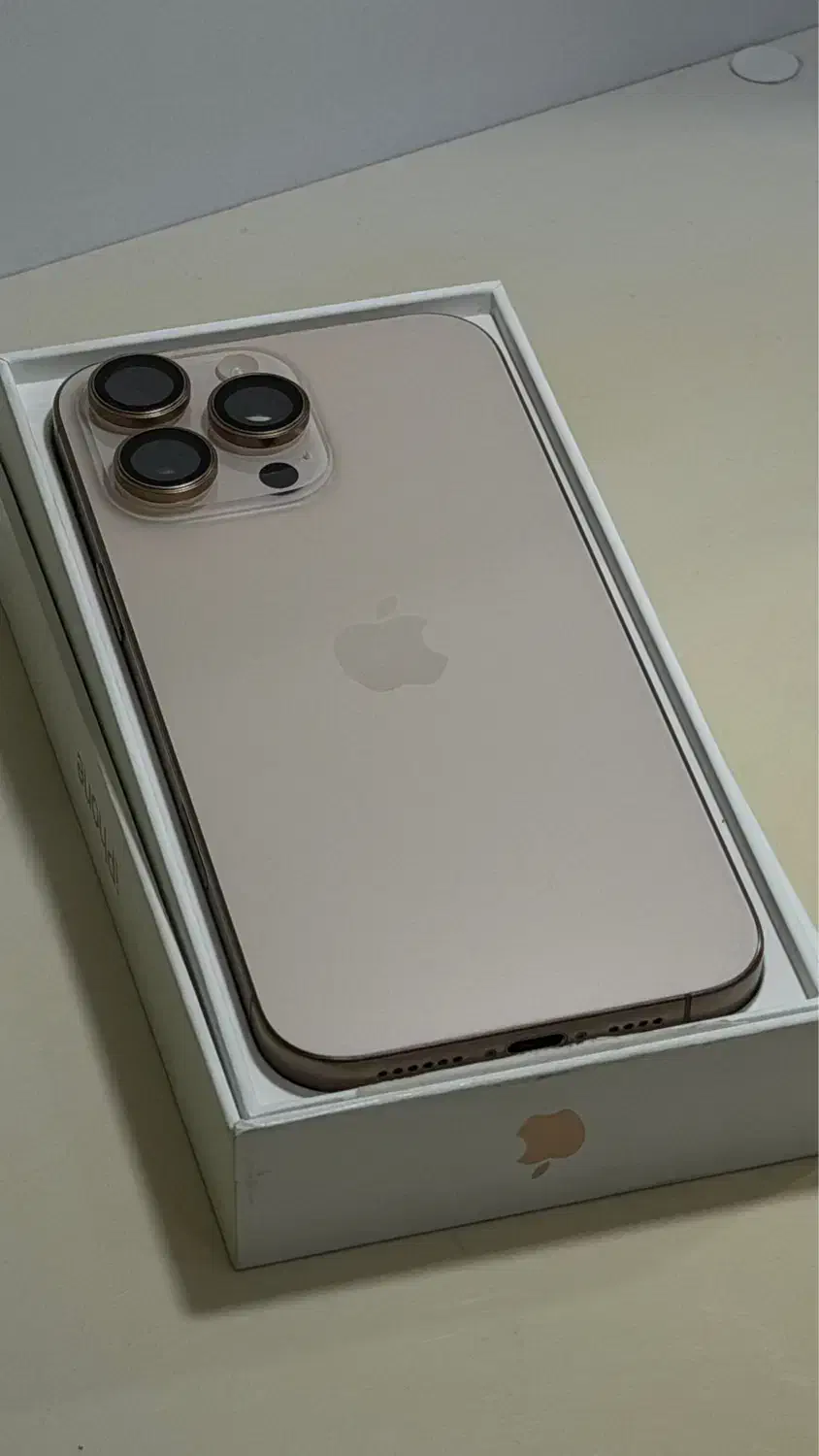 اپل iPhone 16 Pro Max با حافظهٔ ۲۵۶ گیگابایت|موبایل|اهواز, زیتون کارمندی|دیوار
