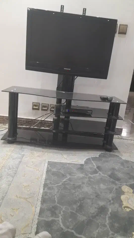 تلوزیون ال سی دی|تلویزیون و پروژکتور|اصفهان, عطار نیشابوری|دیوار