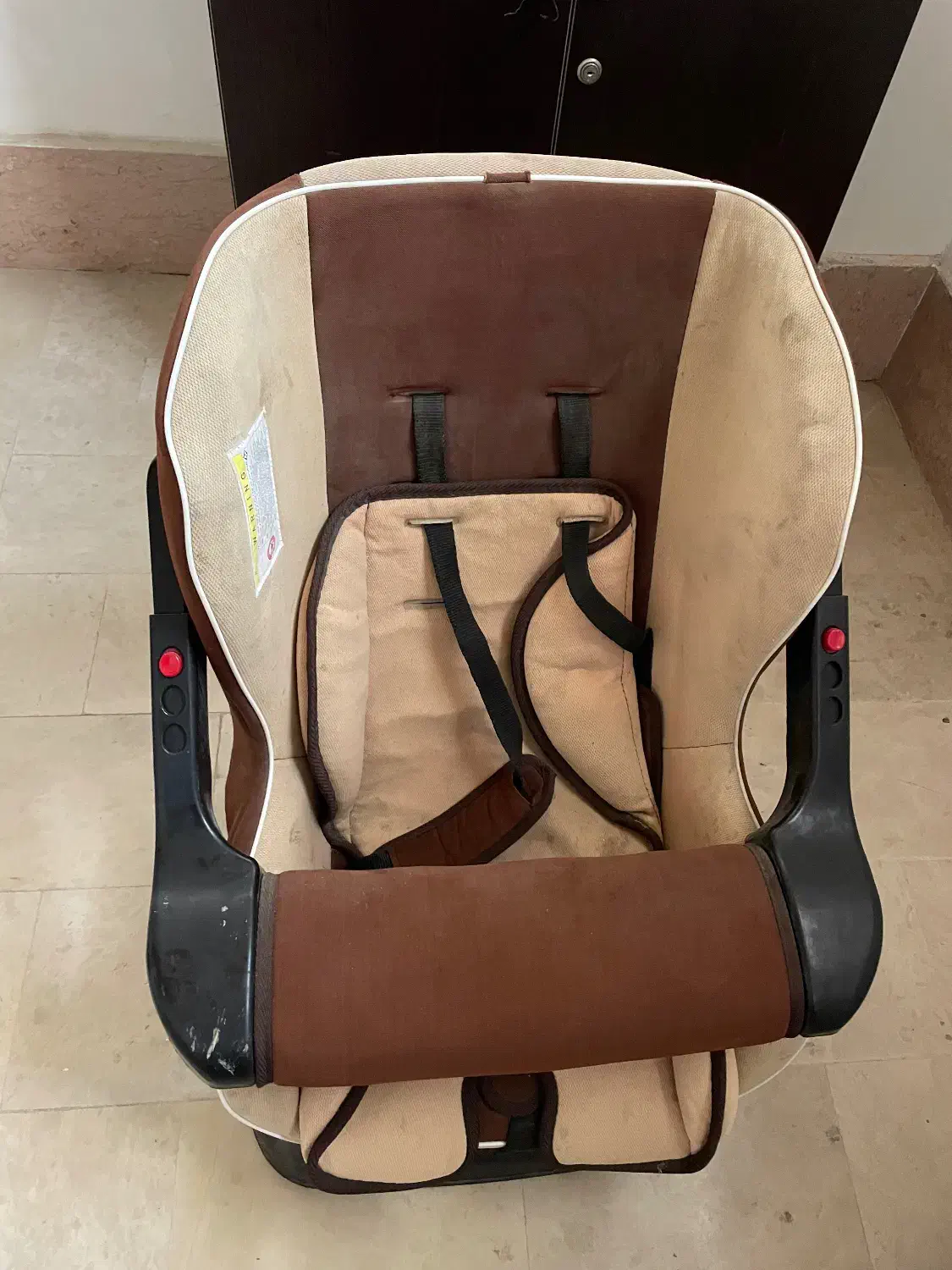 صندلی خودروی کودک|تخت و صندلی بچه|رشت, توشیبا|دیوار