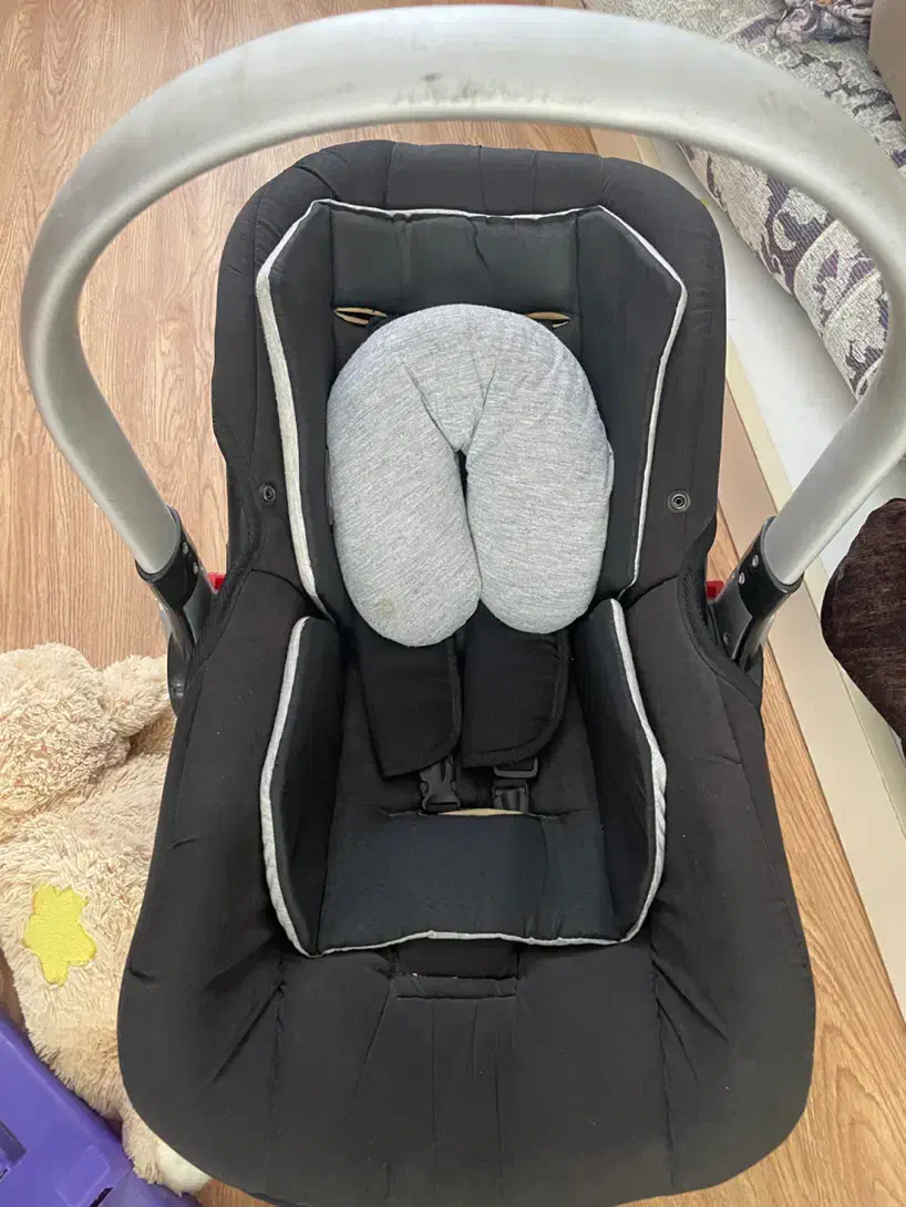 روروک و کریر|کالسکه و لوازم جانبی|ارومیه, |دیوار