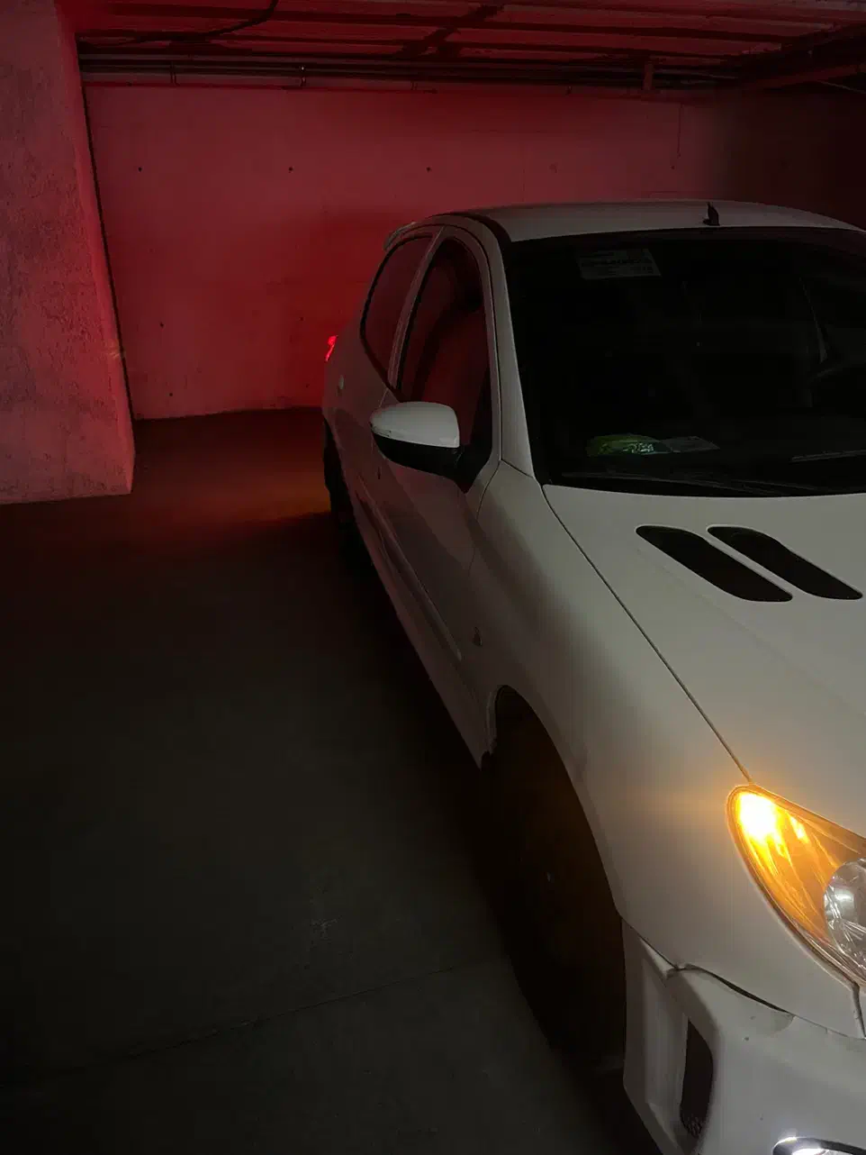 ۲۰۶ لوازمی مدل۹۴ تمیز|خودرو سواری و وانت|کاشان, امیرکبیر|دیوار