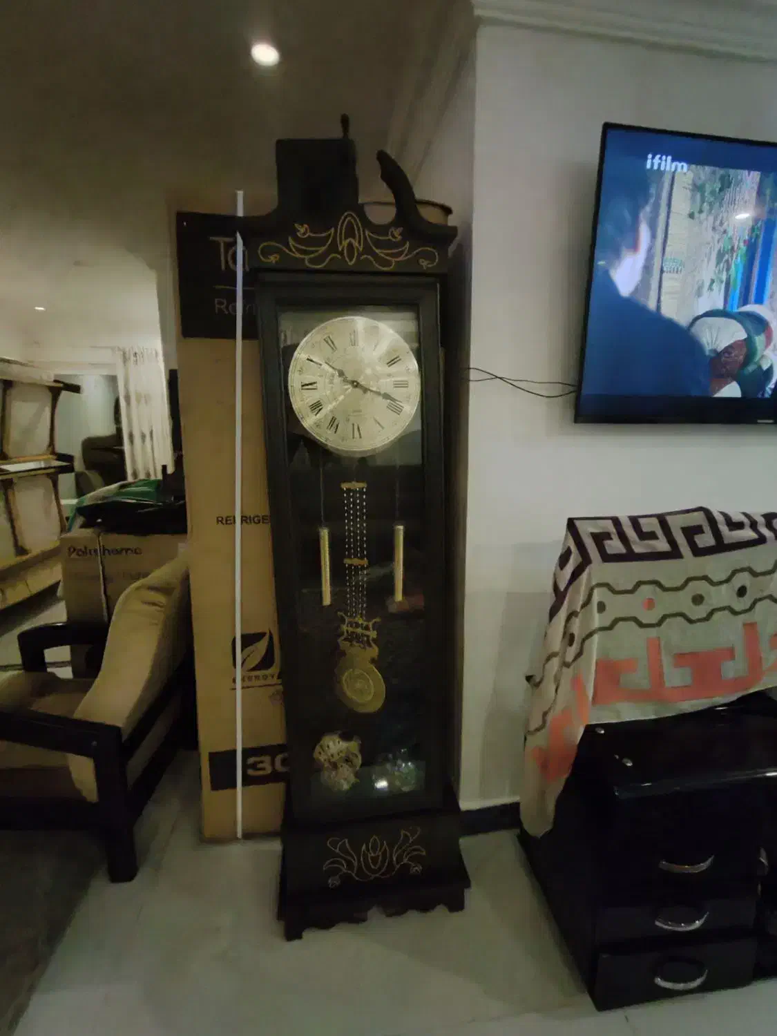 ساعت ایستاده|ساعت دیواری و تزئینی|چالوس, |دیوار