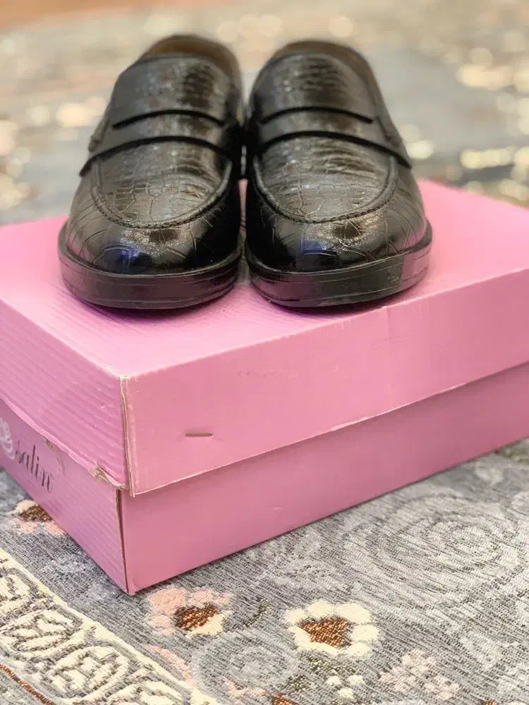 کفش کالج|کیف، کفش، کمربند|پارس‌آباد, |دیوار