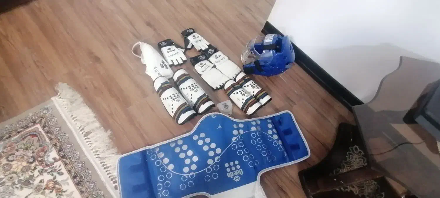 لوازم تکواندو درحد نوع سایز 3|تجهیزات ورزشی|اسلام‌شهر, شهرک مفیدی|دیوار