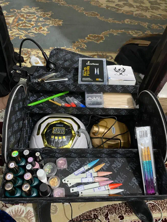 وسایل ناخن|آرایشگاه و سالن‌های زیبایی|رباط‌کریم, نصیرشهر|دیوار