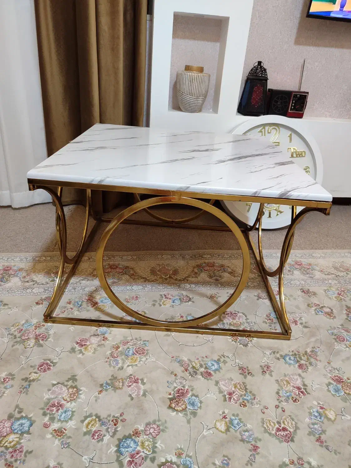 میز مبل و گل میز|مبلمان خانگی و میز عسلی|دوگنبدان, |دیوار