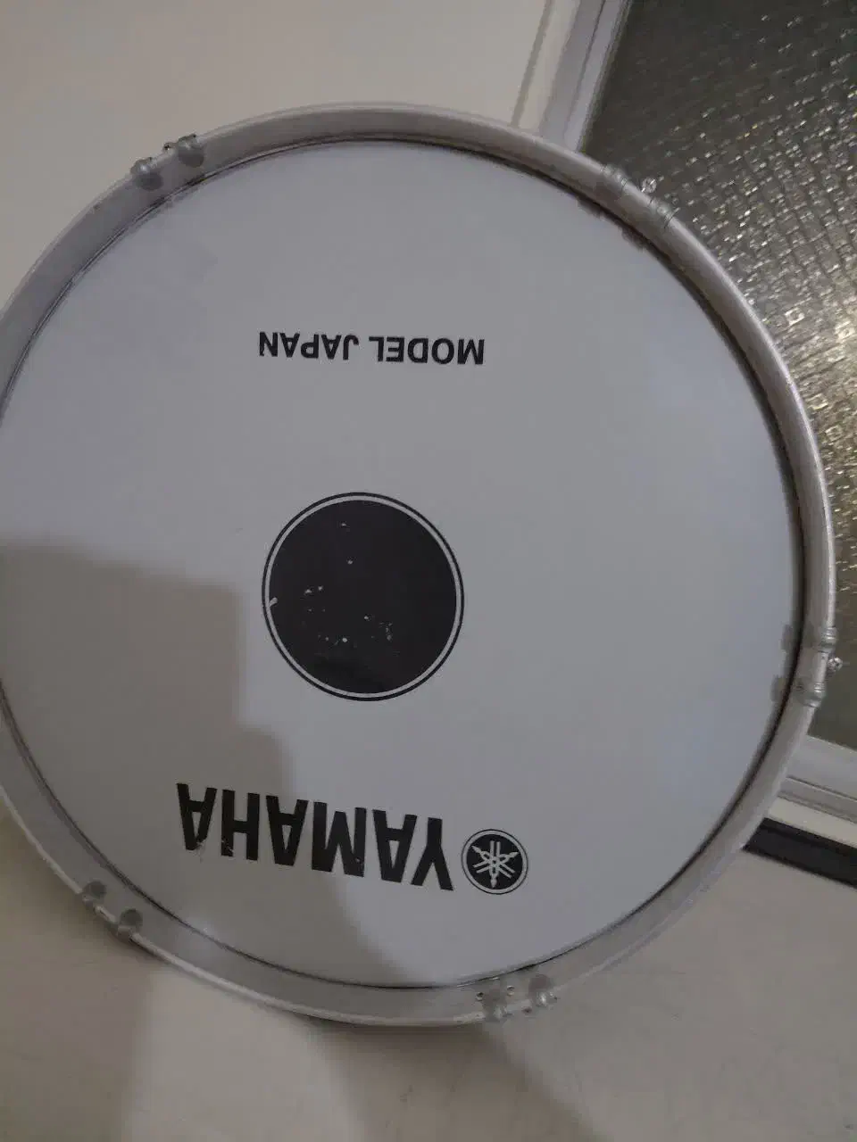 طبل عزاداری|درام و پرکاشن|اصفهان, شیخ اشراق|دیوار