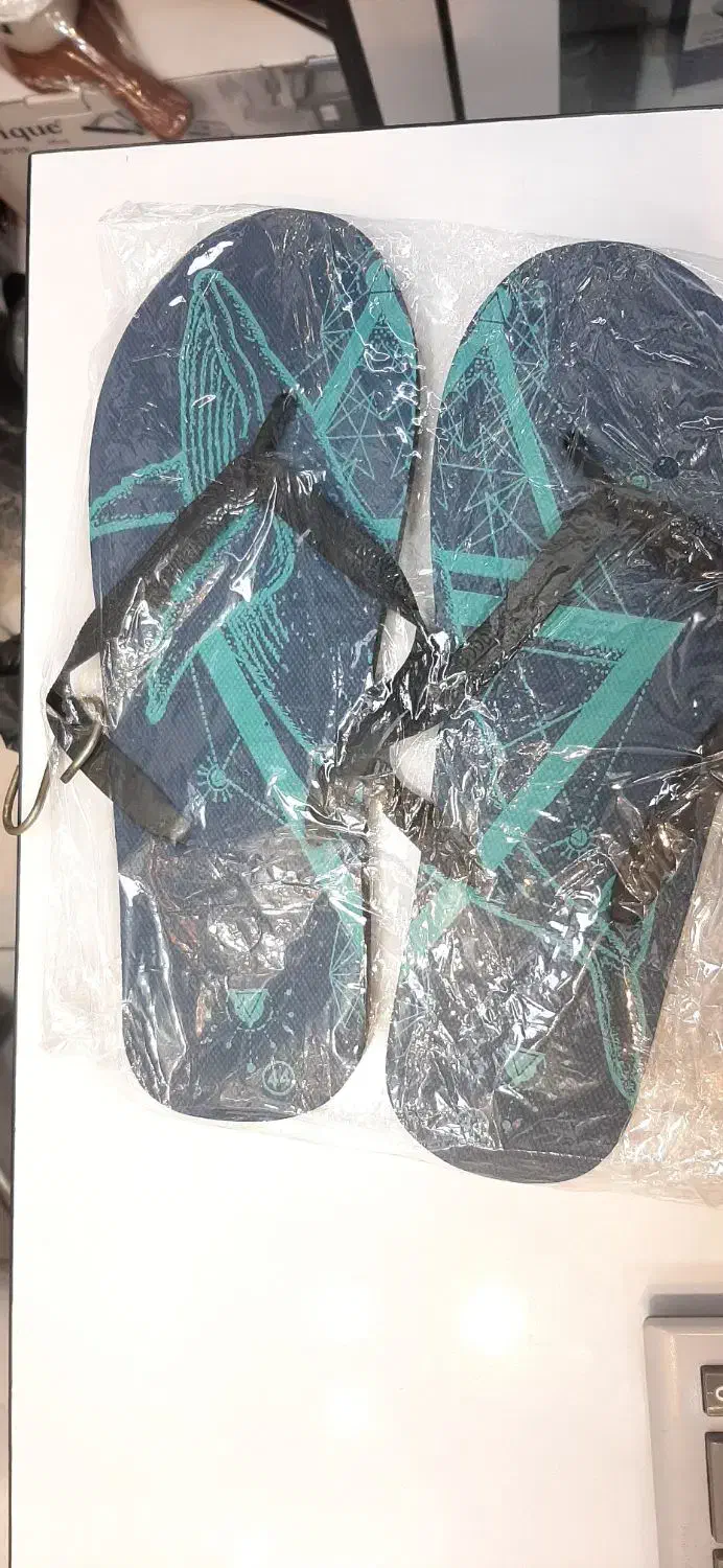 دمپایی ساحلی|کیف، کفش، کمربند|خرمشهر, |دیوار