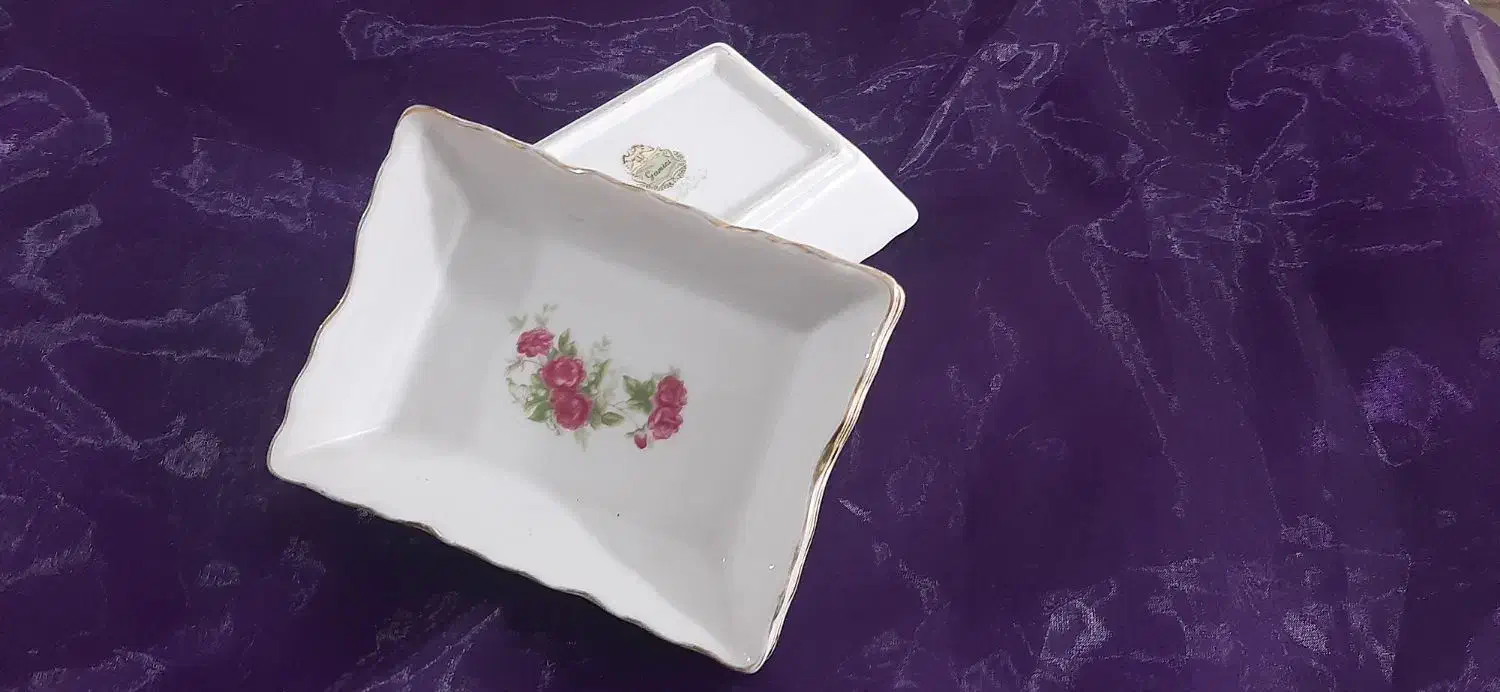 چینی گل سرخی|ظروف سرو و پذیرایی|تهران, جی|دیوار