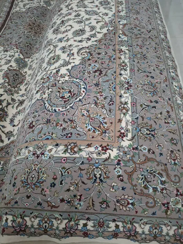 فرش دستبافت کاشان بافت ضمانتی ونقشه زیبا|فرش|کاشان, گریه|دیوار