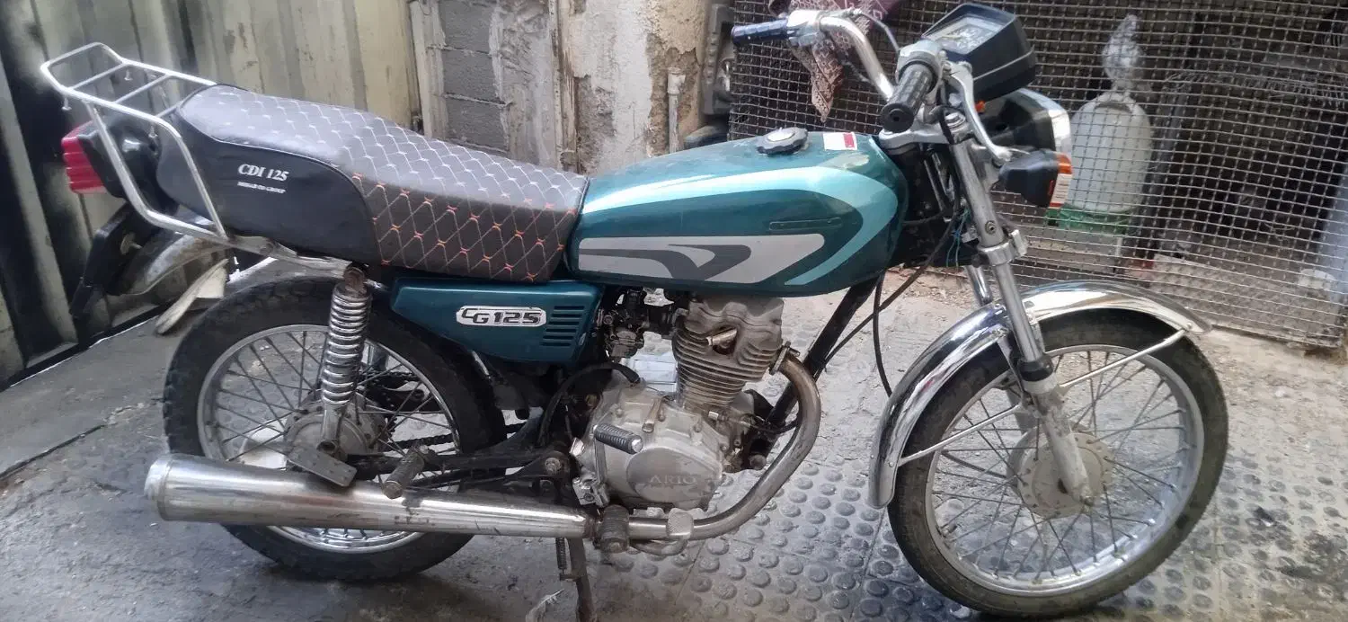 موتور سیکلت هوندا سنددار|موتورسیکلت|بومهن, |دیوار