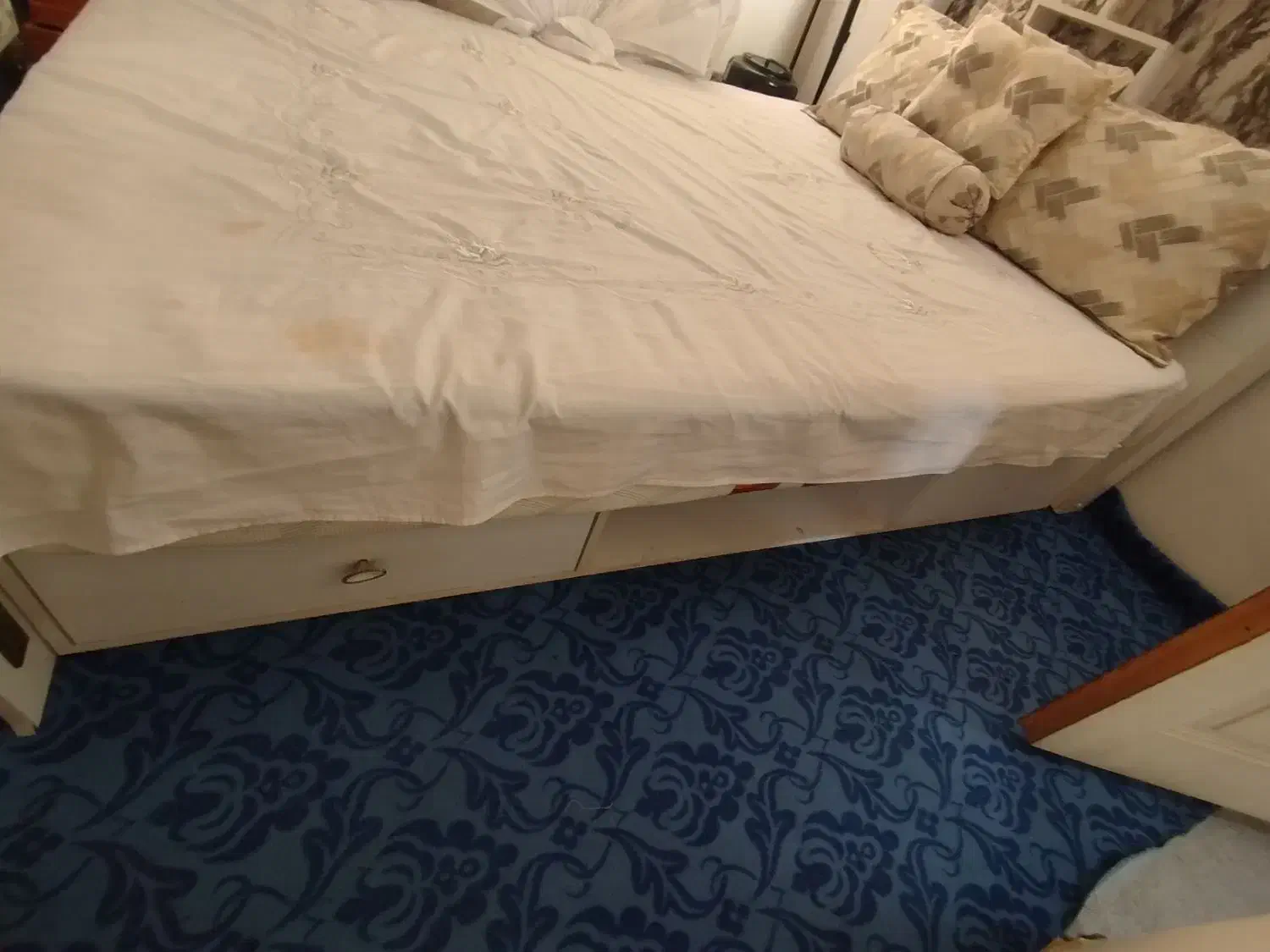 تخت دونفره|تخت و سرویس خواب|اصفهان, عمان سامانی|دیوار