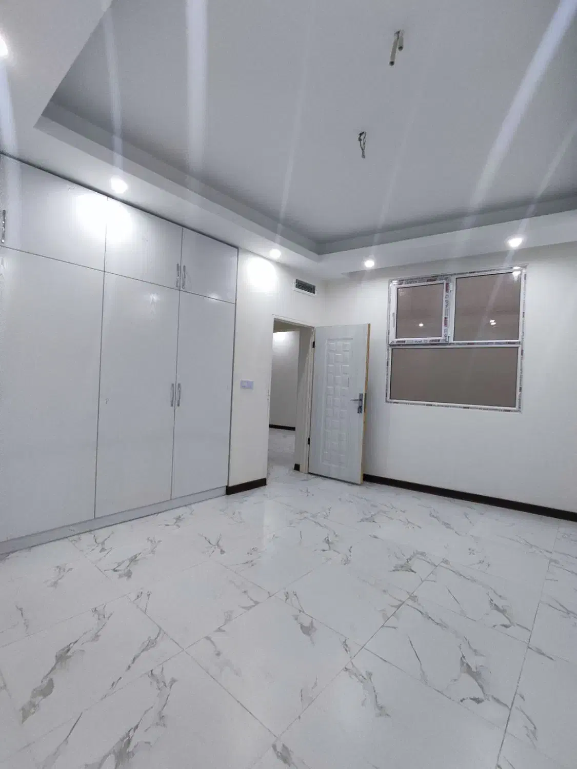 ۱۴۰‌ متر /کلید نخورده/ سردار جنگل شمال