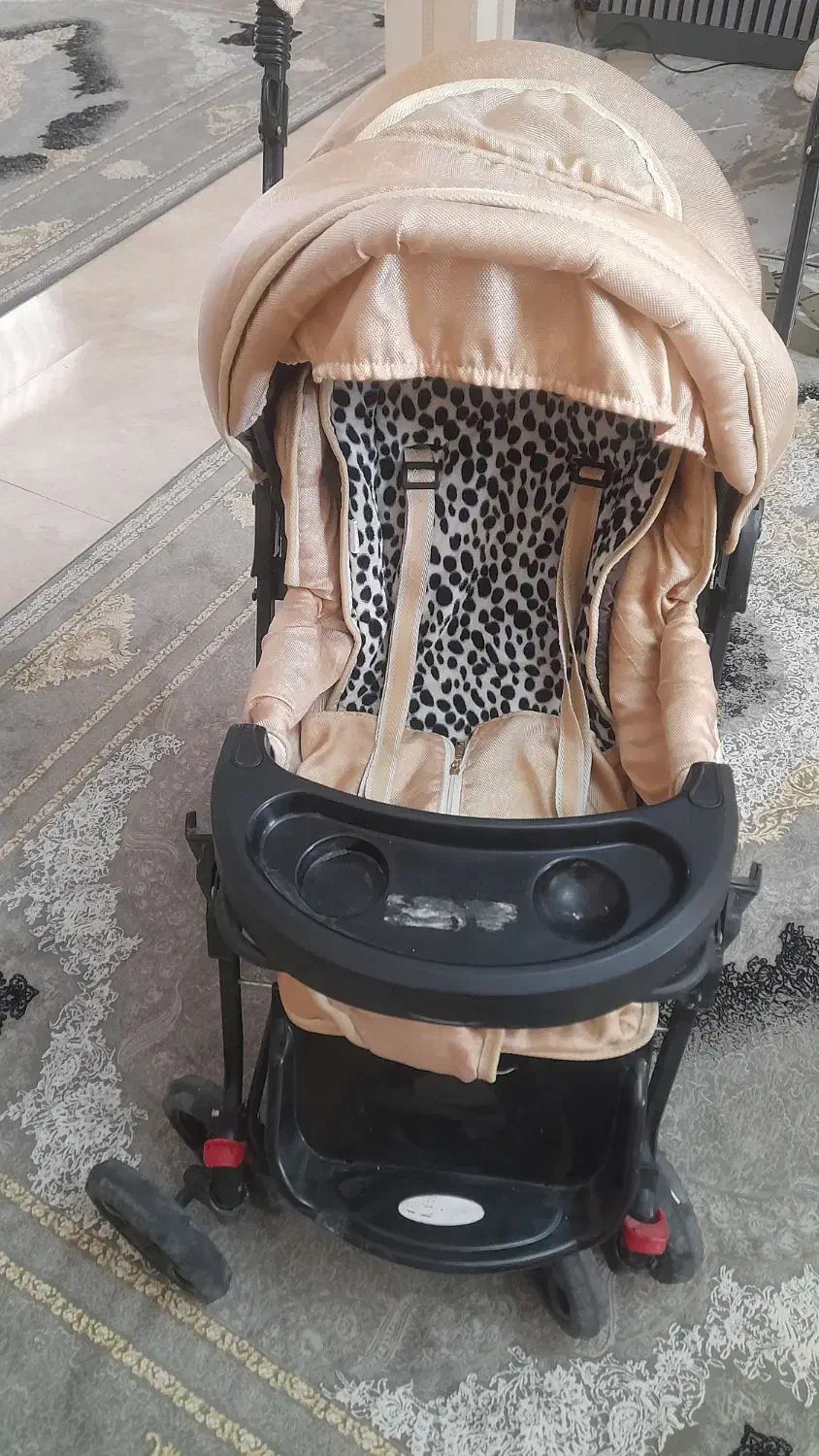 کالسکه بچه|کالسکه و لوازم جانبی|هشتگرد, فاز ۱ مهستان|دیوار