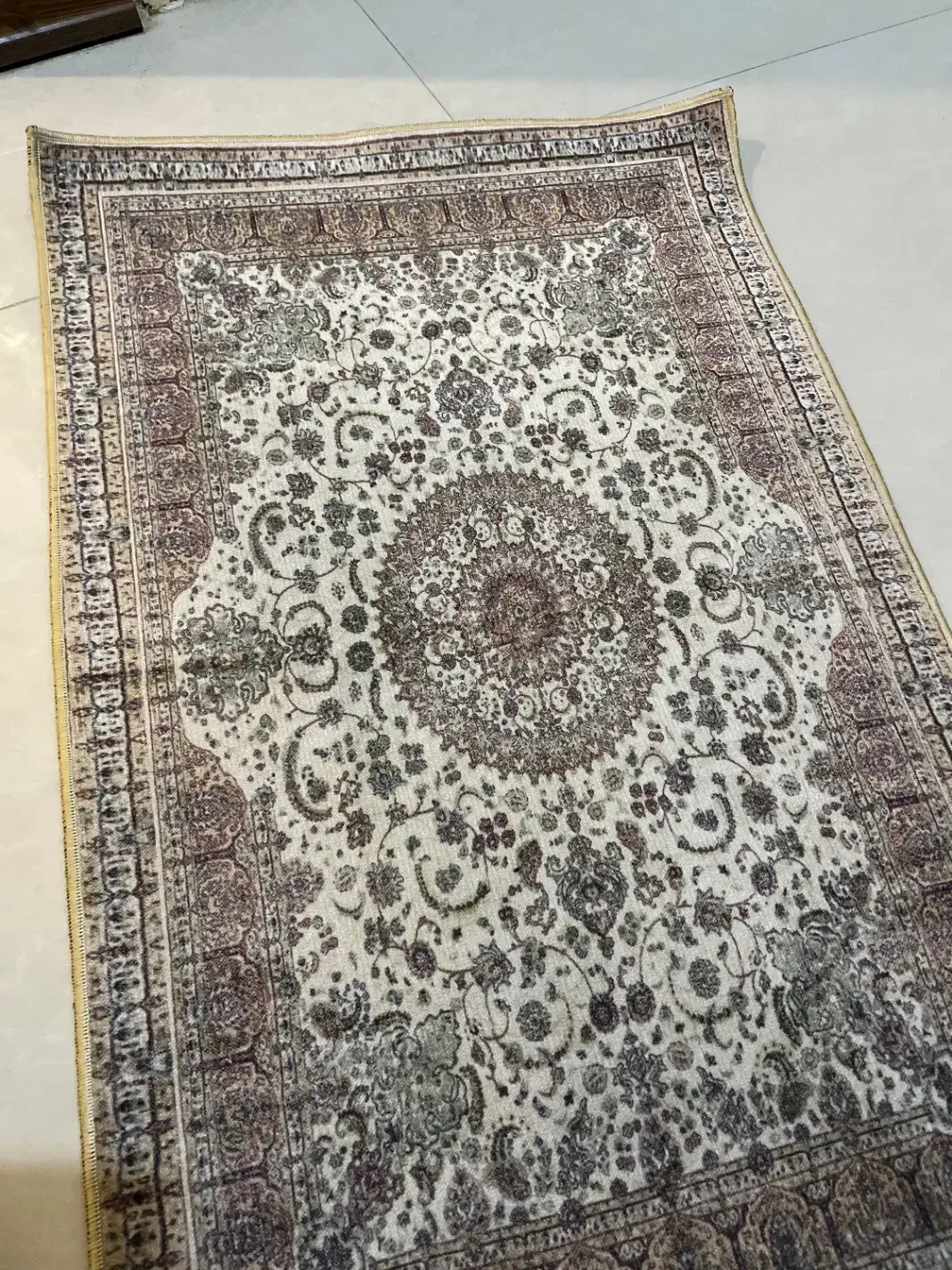 قالیچه پادری|پادری|کرج, برغان|دیوار