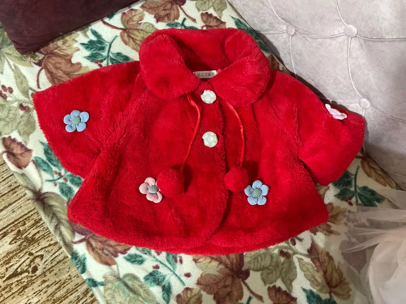 شنل خز|کفش و لباس بچه|اسکو, |دیوار