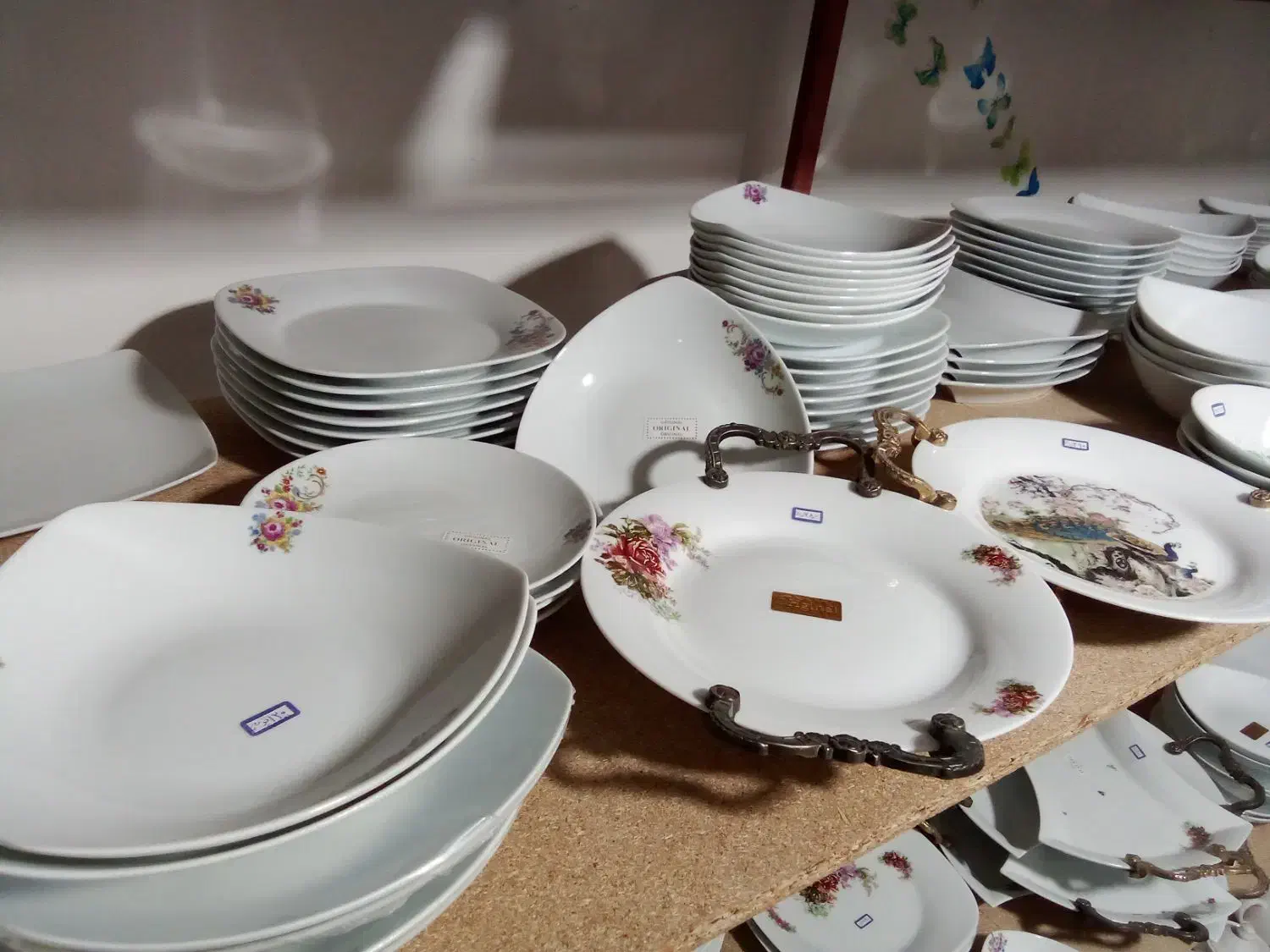 فروش روز مادر بدون پول دادن بیا ظرف ببر|ظروف سرو و پذیرایی|گنبد کاووس, |دیوار