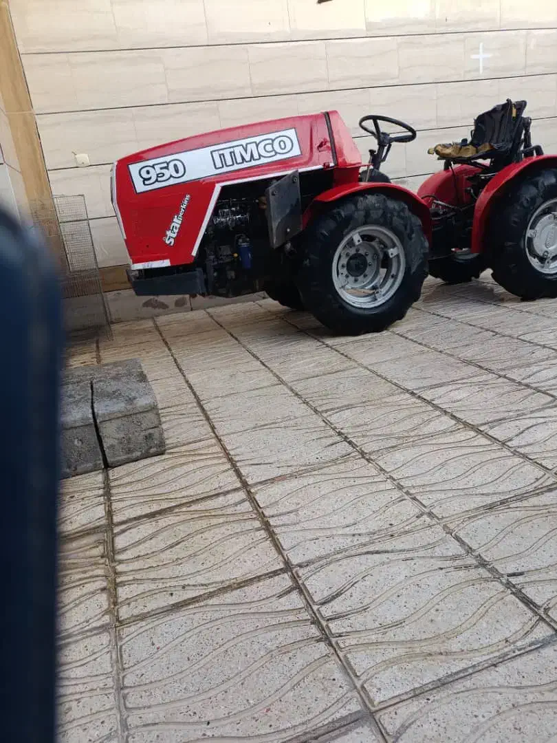 تراکتور باغی|خودرو سنگین|سیب و سوران, |دیوار