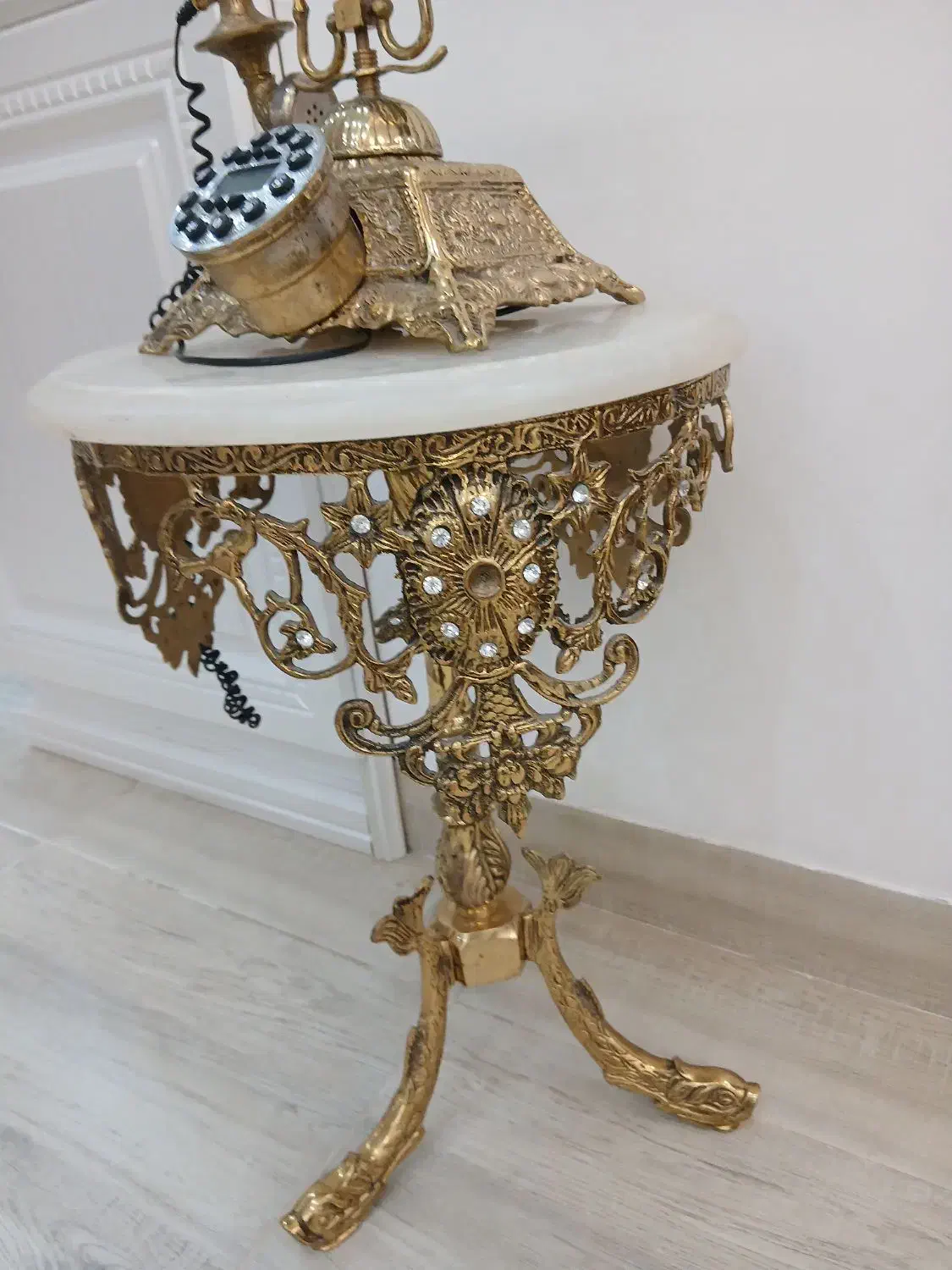 میز تلفن برنز|میز تلفن|میاندوآب, |دیوار