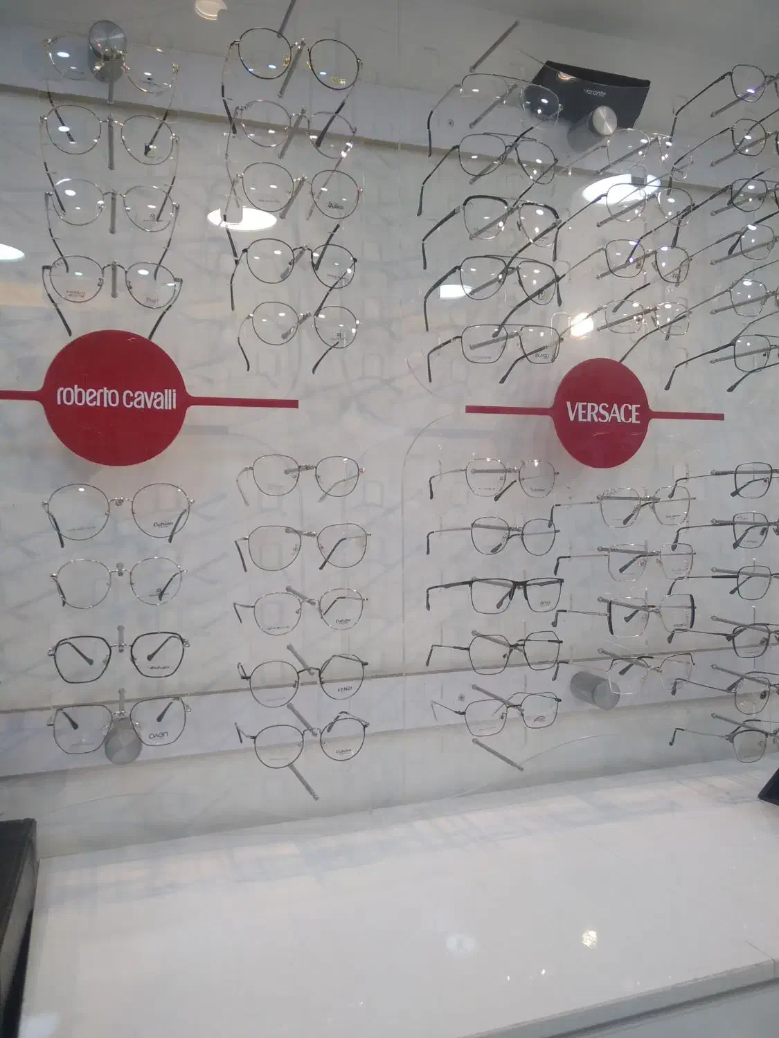 فروشنده آقا|استخدام خدمات فروشگاه و رستوران|بندرعباس, |دیوار