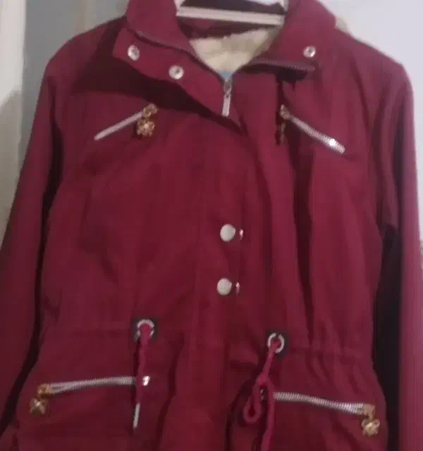 کاپشن|لباس|ملایر, |دیوار