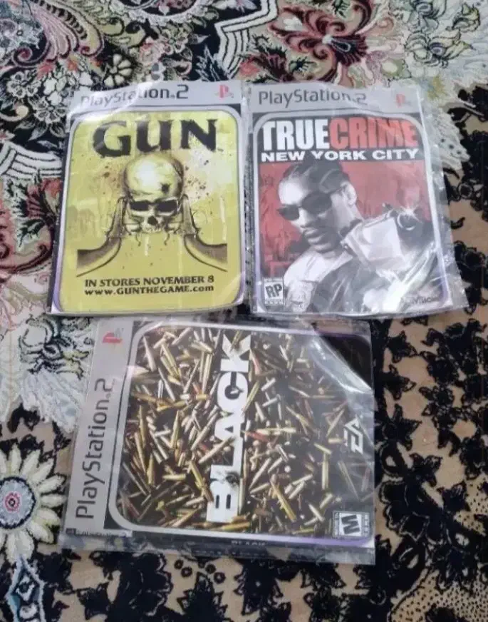 ۲عدد دسته پلی استیشن ژاپنی اصل با ۱۸عدد سی دی بازی|کنسول، بازی ویدئویی و آنلاین|زاهدان, |دیوار