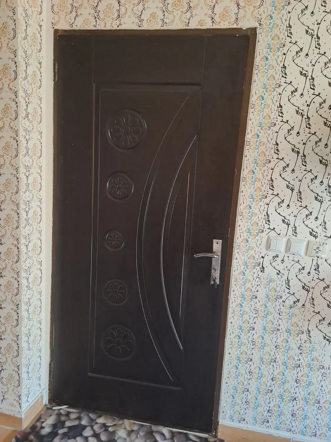 درب اپارتمان|مصالح و تجهیزات ساختمان|سرعین, |دیوار