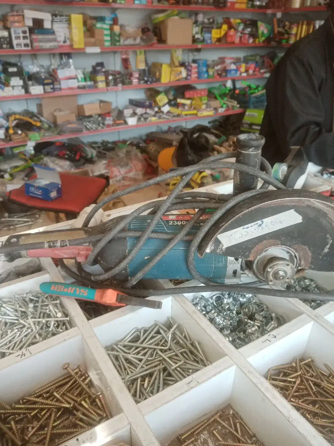 چرخ سنگ فروشی|ابزارآلات|تربت‌حیدریه, پائین ولایت|دیوار