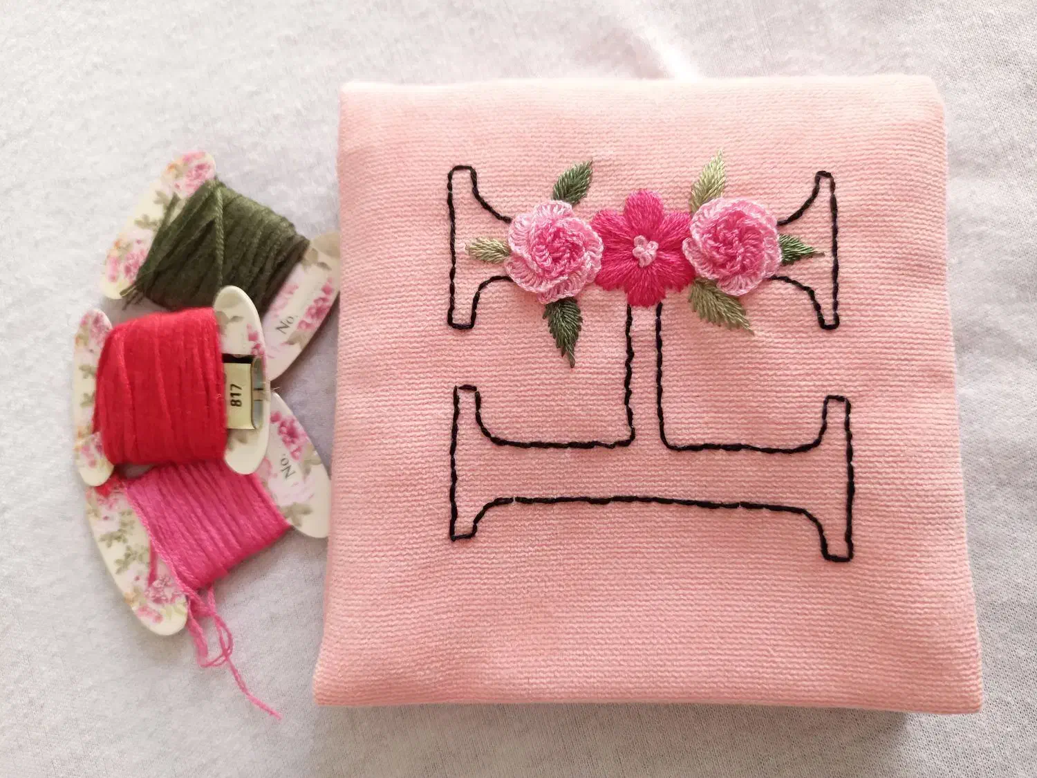 جا دستمال کاغذی جیبی گلدوزی|صنایع دستی و سایر لوازم تزئینی|قم, علی آباد سعدگان|دیوار