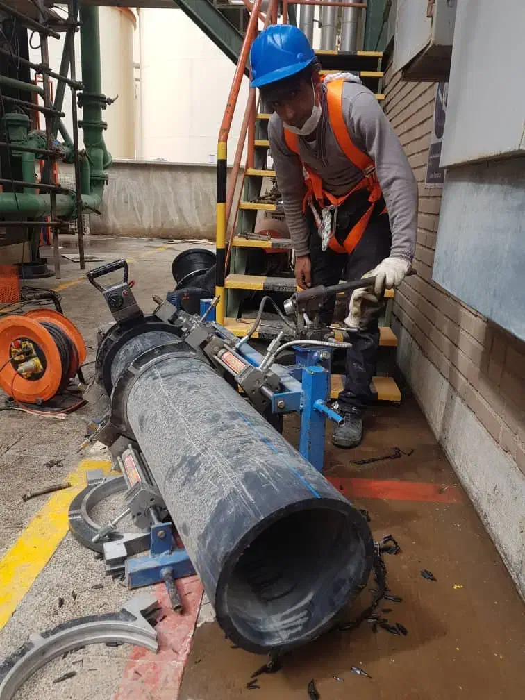 جوشکاری لوله های پلی اتیلین، ساخت و تعمیر مخزن|خدمات پیشه و مهارت|محمدیه-قزوین, |دیوار