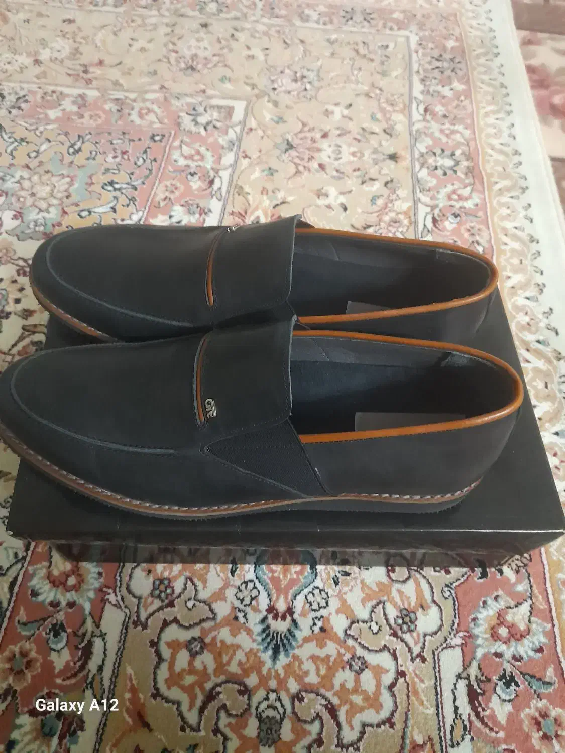 کفش چرم اصل قیمت ۲۵۰۰۰۰۰|کیف، کفش، کمربند|تهران, وصفنارد|دیوار