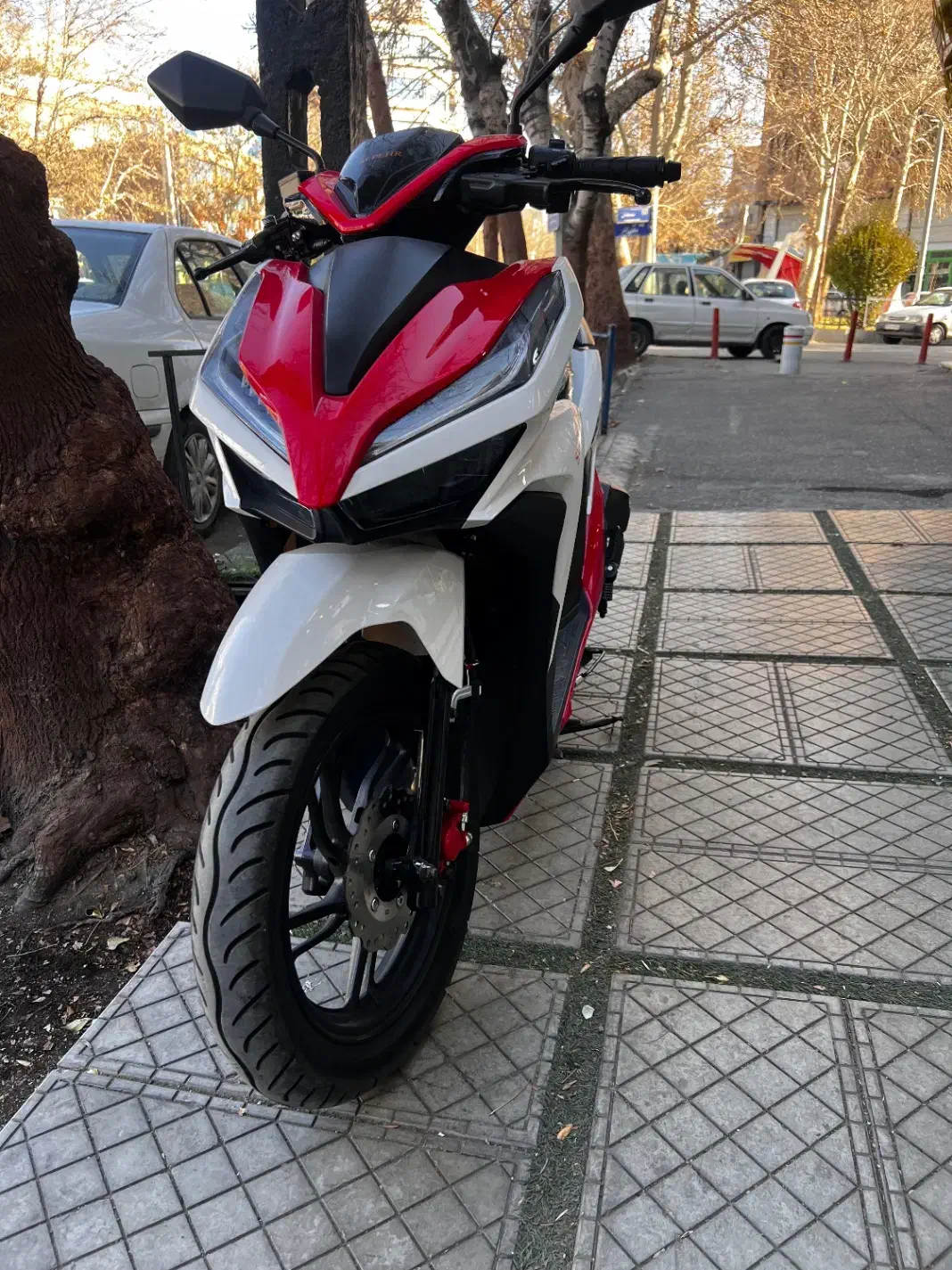 موتور کلیک واریو 150 اسپیشیال تک رنگ خاص. درحد صفر|موتورسیکلت|شاهرود, |دیوار