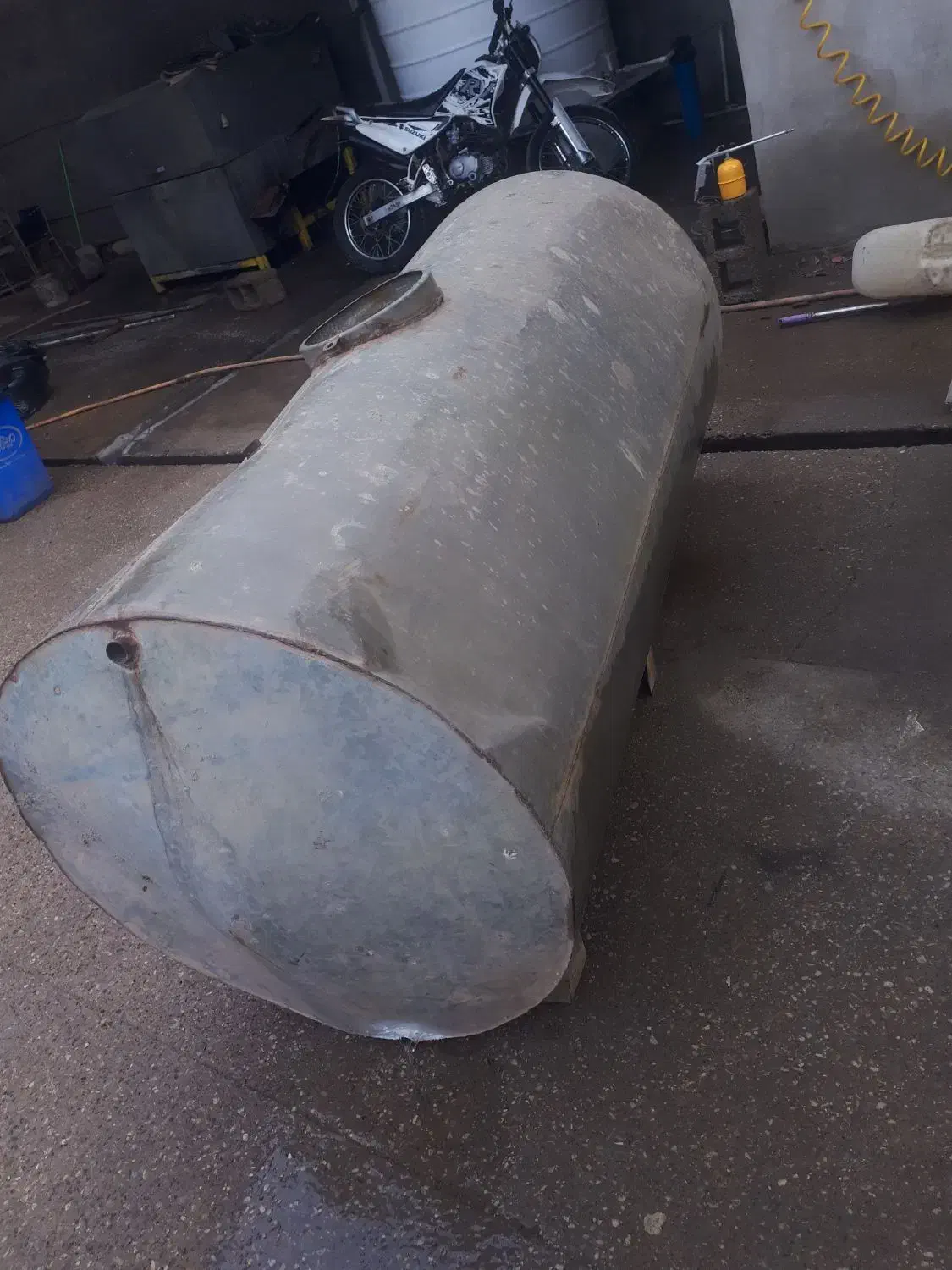 تانکی قدیمی درجه یک|مصالح و تجهیزات ساختمان|مسجد سلیمان, |دیوار