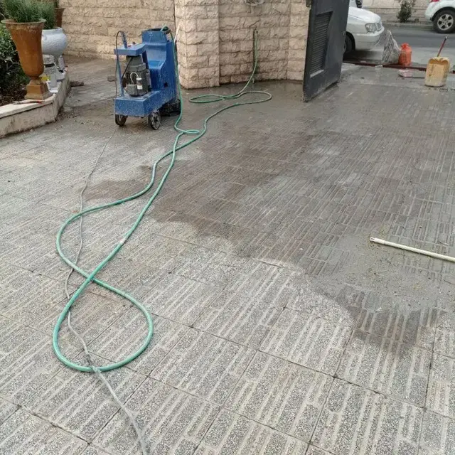 کفسابی‌ سنگسابی سابزنی فرچه‌زنی سرامیک نماشویی|خدمات نظافت|تهران, پرستار|دیوار