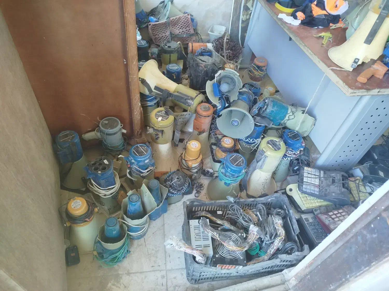 فروش تعداد زیادی بلندگوی سیارسالم قیمت توافقی|سیستم صوتی خانگی|تکاب, |دیوار