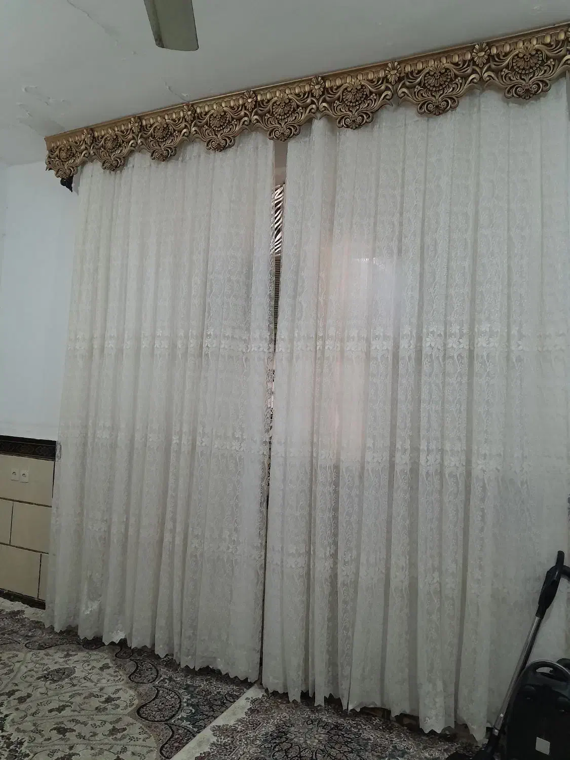 پرده تور وهمراه کتیبه|پرده، رانر، رومیزی|کارون, |دیوار